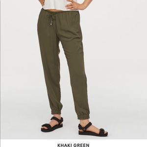 H&M pull on jogger pants